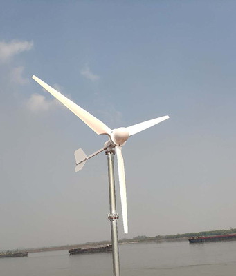 3KW 5KW Horizontal Wind Turbine Flange Connection Glass Fiber Blade