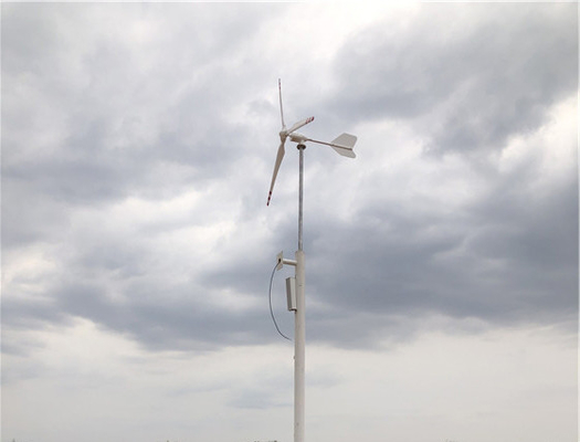 3KW 5KW Horizontal Wind Turbine Flange Connection Glass Fiber Blade